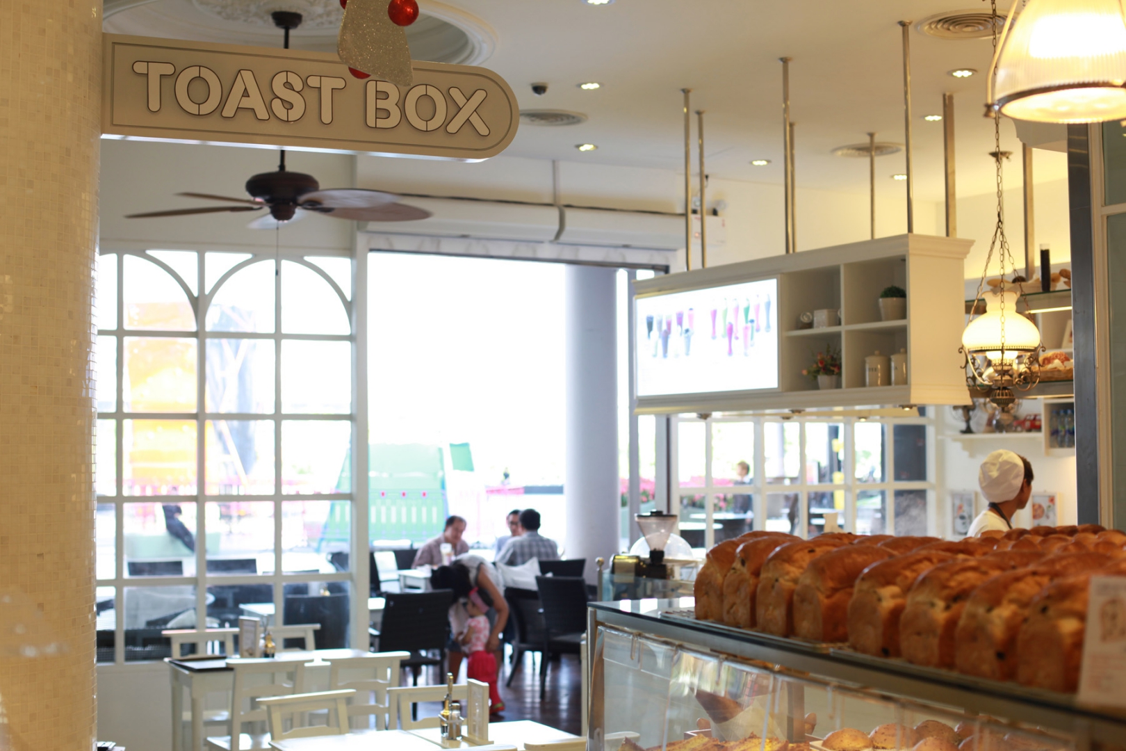 Breadtalk shop image 2