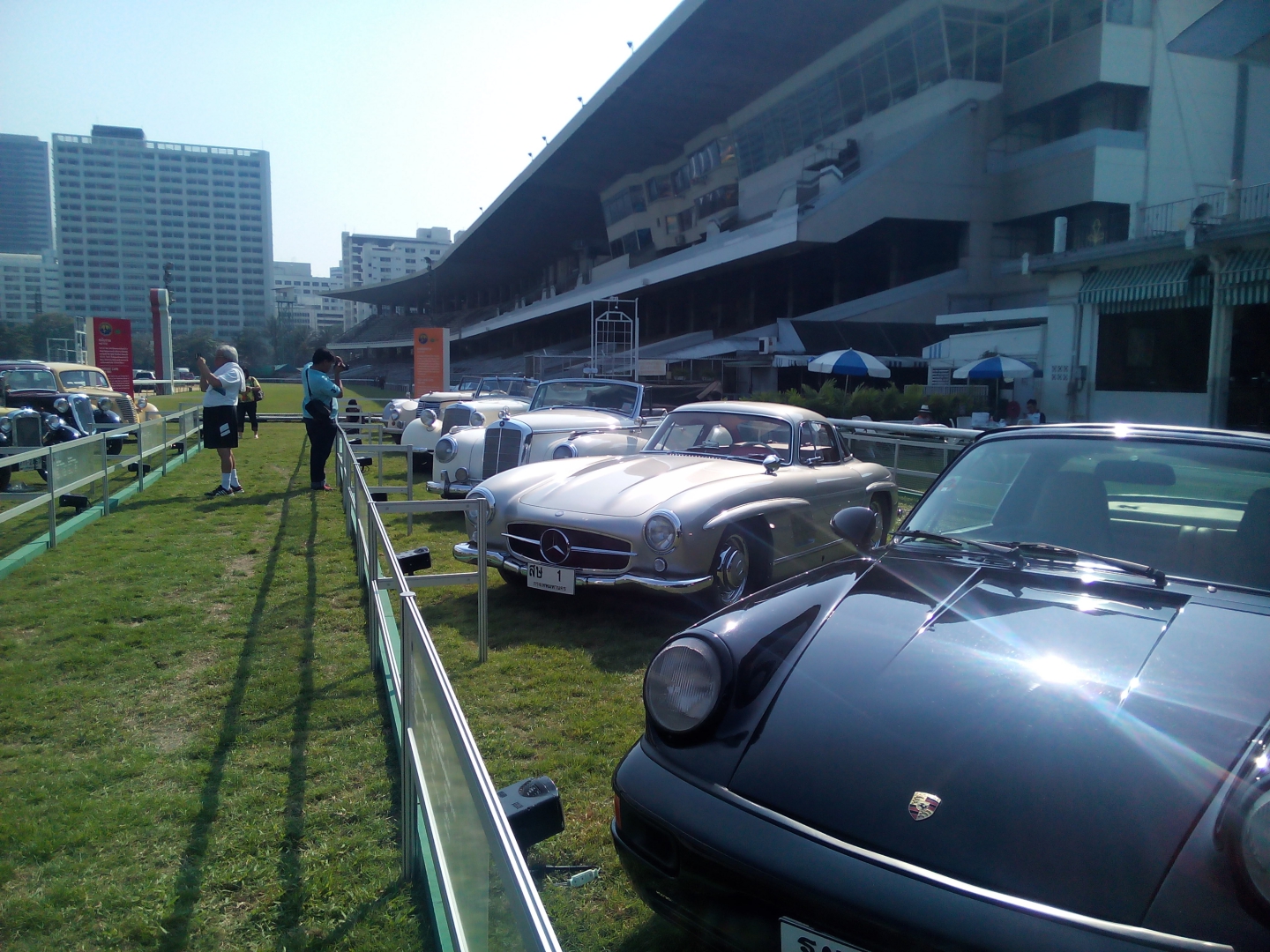 Vintage Car Club of Thailand image 3